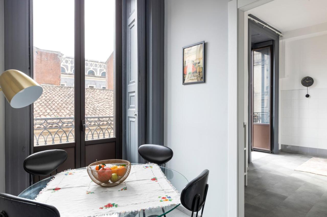 Con Tetti Affrescati A Centro Appartamento *