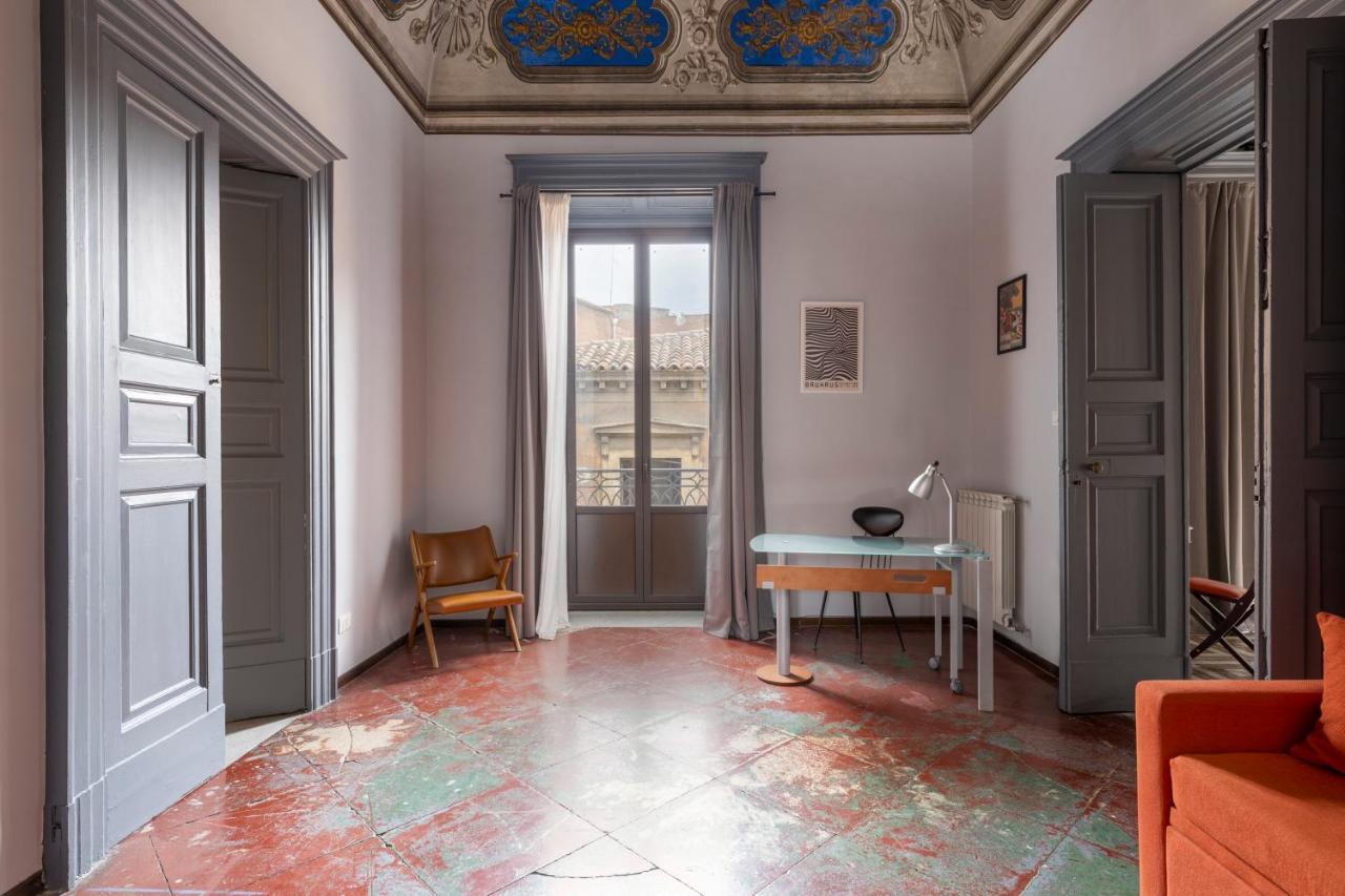 Con Tetti Affrescati A Centro Appartamento *